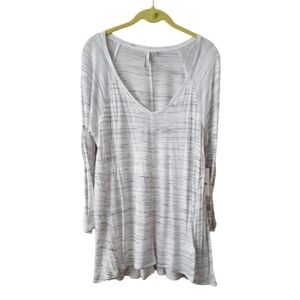 Calvin Klein Jeans White Multi Sheer V Neck Pullover Long Sleeve Top NWT Large